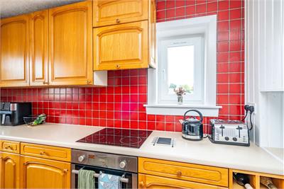 6F Forrester Park Drive, Edinburgh, EH12 9AU - image 7
