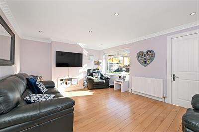 34 Ferniehill Drive, Edinburgh, EH17 7DR - image 2