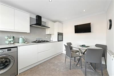 34 Ferniehill Drive, Edinburgh, EH17 7DR - image 5