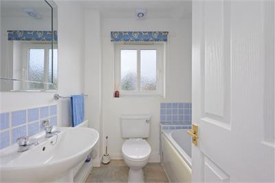 36 Dover Heights, Dunfermline, KY11 8HS - image 12