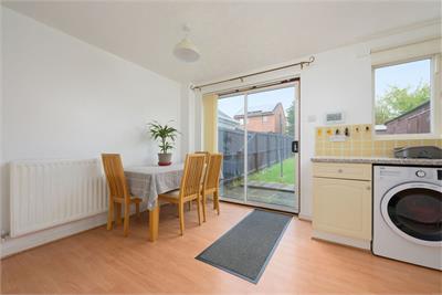 36 Dover Heights, Dunfermline, KY11 8HS - image 5