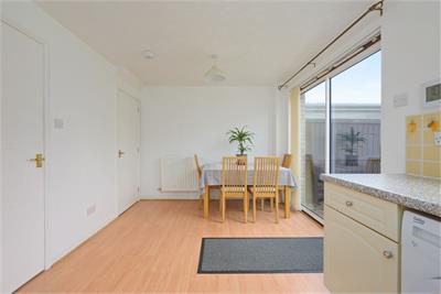 36 Dover Heights, Dunfermline, KY11 8HS - image 7