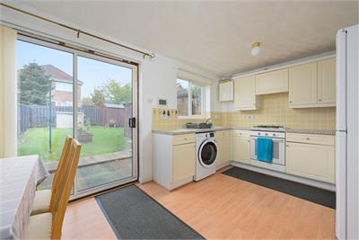 36 Dover Heights, Dunfermline, KY11 8HS - image 8