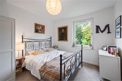 15/5 Warriston Road, Canonmills, Edinburgh, EH7 4HN - image 11