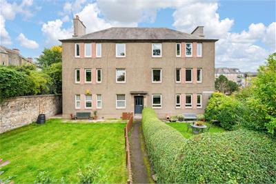15/5 Warriston Road, Canonmills, Edinburgh, EH7 4HN - image 1