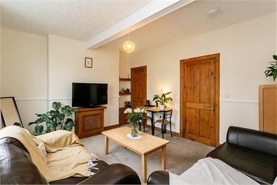 29/3 Prestonfield Terrace, Edinburgh, EH16 5EE - image 3