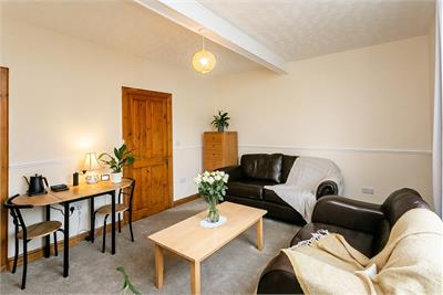 29/3 Prestonfield Terrace, Edinburgh, EH16 5EE - image 4