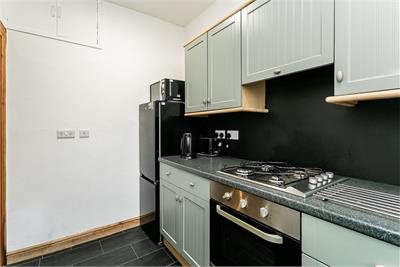 29/3 Prestonfield Terrace, Edinburgh, EH16 5EE - image 6