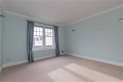 44/5 Cramond Road North, Edinburgh, EH4 6JA - image 2