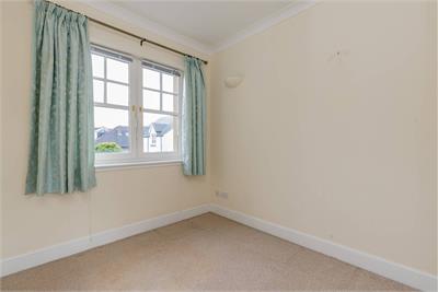 44/5 Cramond Road North, Edinburgh, EH4 6JA - image 12