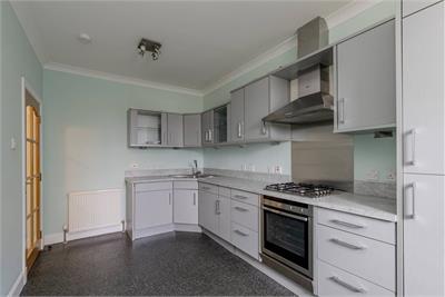 44/5 Cramond Road North, Edinburgh, EH4 6JA - image 5