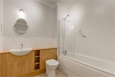 44/5 Cramond Road North, Edinburgh, EH4 6JA - image 6