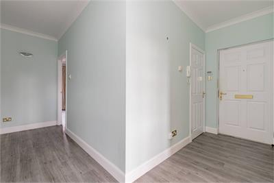 44/5 Cramond Road North, Edinburgh, EH4 6JA - image 7