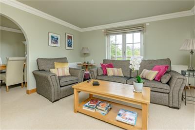 3 Waverley North, East Links Road, Gullane, East Lothian, EH31 2AF - image 2