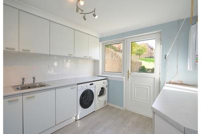 46A Craigleith Crescent, Edinburgh EH4 3LB - image 17