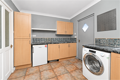 33 Sherwood Loan, Bonnyrigg, EH19 3NF - image 7