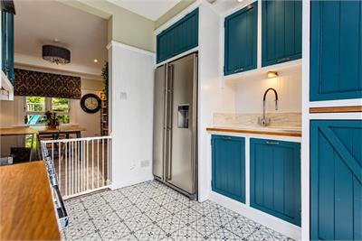 5 Balloch Gardens, Glasgow, G52 1JQ - image 5