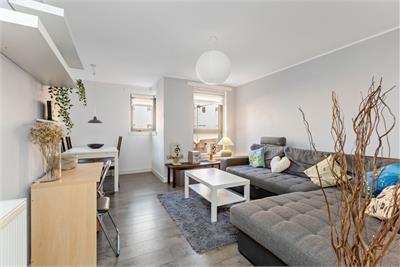 14/1 Salamander Place, Edinburgh, EH6 7JW - image 2