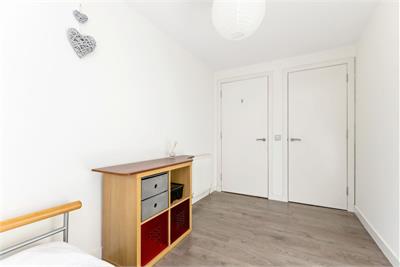 14/1 Salamander Place, Edinburgh, EH6 7JW - image 11