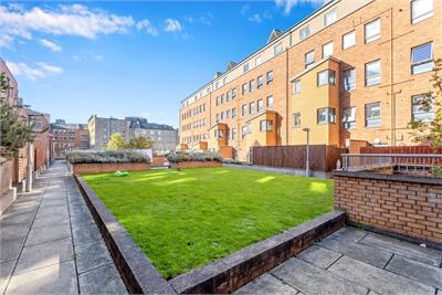 14/1 Salamander Place, Edinburgh, EH6 7JW - image 17