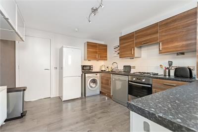 14/1 Salamander Place, Edinburgh, EH6 7JW - image 7