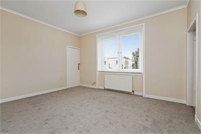 9/1 Northfield Farm Avenue, Northfield, Edinburgh, EH8 7QW - image 2