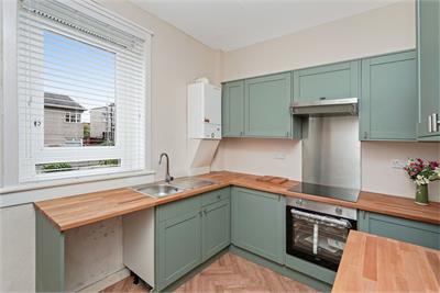 9/1 Northfield Farm Avenue, Northfield, Edinburgh, EH8 7QW - image 4