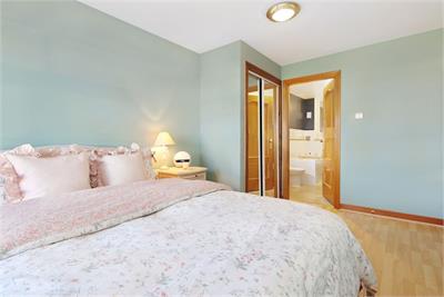 102/87 Commercial Street, The Shore, Edinburgh, EH6 6LT - image 10