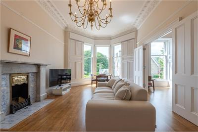 Flat 2, 5 Ravelston Place, Ravelston, Edinburgh, EH4 3DT - image 2