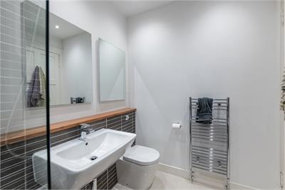 Flat 2, 5 Ravelston Place, Ravelston, Edinburgh, EH4 3DT - image 20