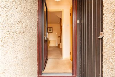 31 The Paddockholm, Edinburgh, EH12 7XP - image 9