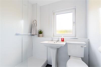 21 North Bughtlinfield, Edinburgh, EH12 8XZ - image 18