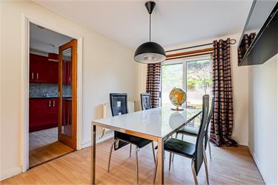 21 North Bughtlinfield, Edinburgh, EH12 8XZ - image 8