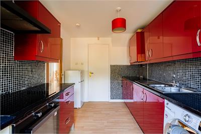 21 North Bughtlinfield, Edinburgh, EH12 8XZ - image 10