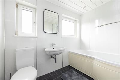 15 Silverknowes View, Edinburgh, EH4 5PT - image 15
