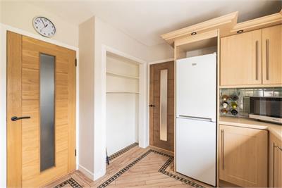 15 Silverknowes View, Edinburgh, EH4 5PT - image 7