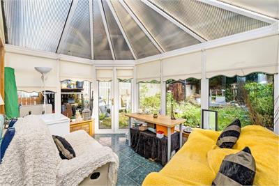 29 Redgauntlet Terrace, The Inch, Edinburgh, EH16 5SD - image 4