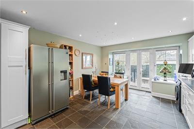 5 Cleikum Mill, Hall Street, Innerleithen, EH44 6QT - image 5