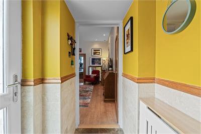 5 Cleikum Mill, Hall Street, Innerleithen, EH44 6QT - image 6
