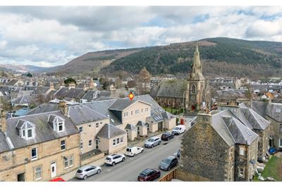 5 Cleikum Mill, Hall Street, Innerleithen, EH44 6QT - image 1