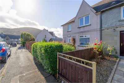 39 George Street, Innerleithen, EH44 6LJ - image 2