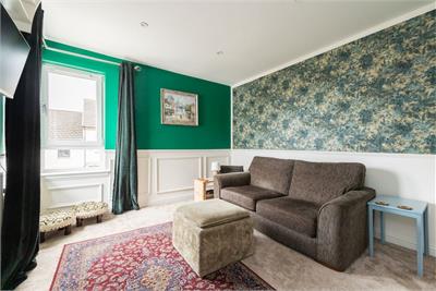 10a Craigmillar Castle Gardens, Edinburgh, EH16 4BR - image 5