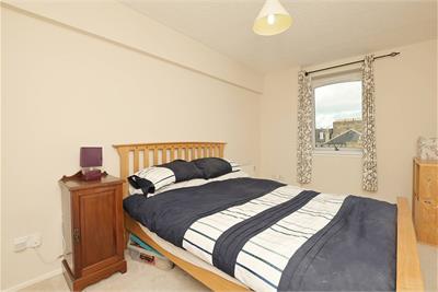 1/27 Chapel Lane, The Shore, Edinburgh, EH6 6ST - image 15