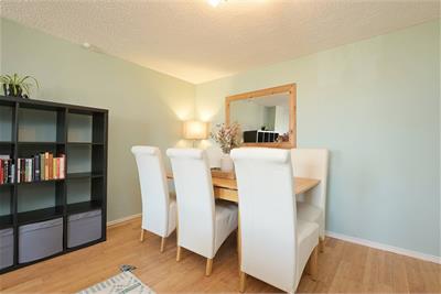 1/27 Chapel Lane, The Shore, Edinburgh, EH6 6ST - image 6