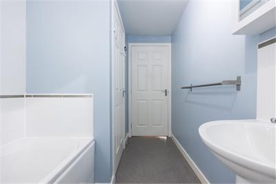 49/7 Waterfront Park, Edinburgh, EH5 1EZ - image 10