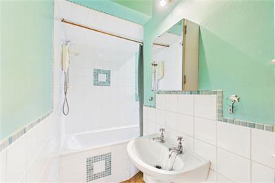 8 (2F1) Marischal Place Edinburgh EH4 3NF - image 12