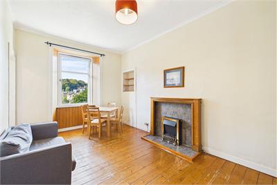 8 (2F1) Marischal Place Edinburgh EH4 3NF - image 4