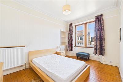8 (2F1) Marischal Place Edinburgh EH4 3NF - image 6