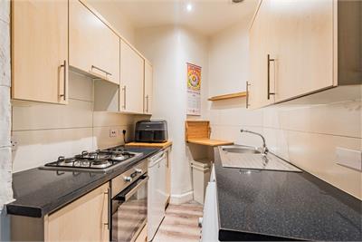6/3 Hermand Street, Edinburgh, EH11 1QT - image 4