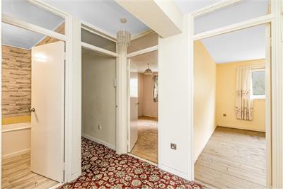 6/3 Hailesland Gardens, Edinburgh, EH14 2QL - image 2